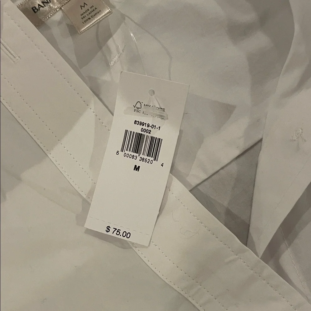 Crop white button down - Picture 2 of 2